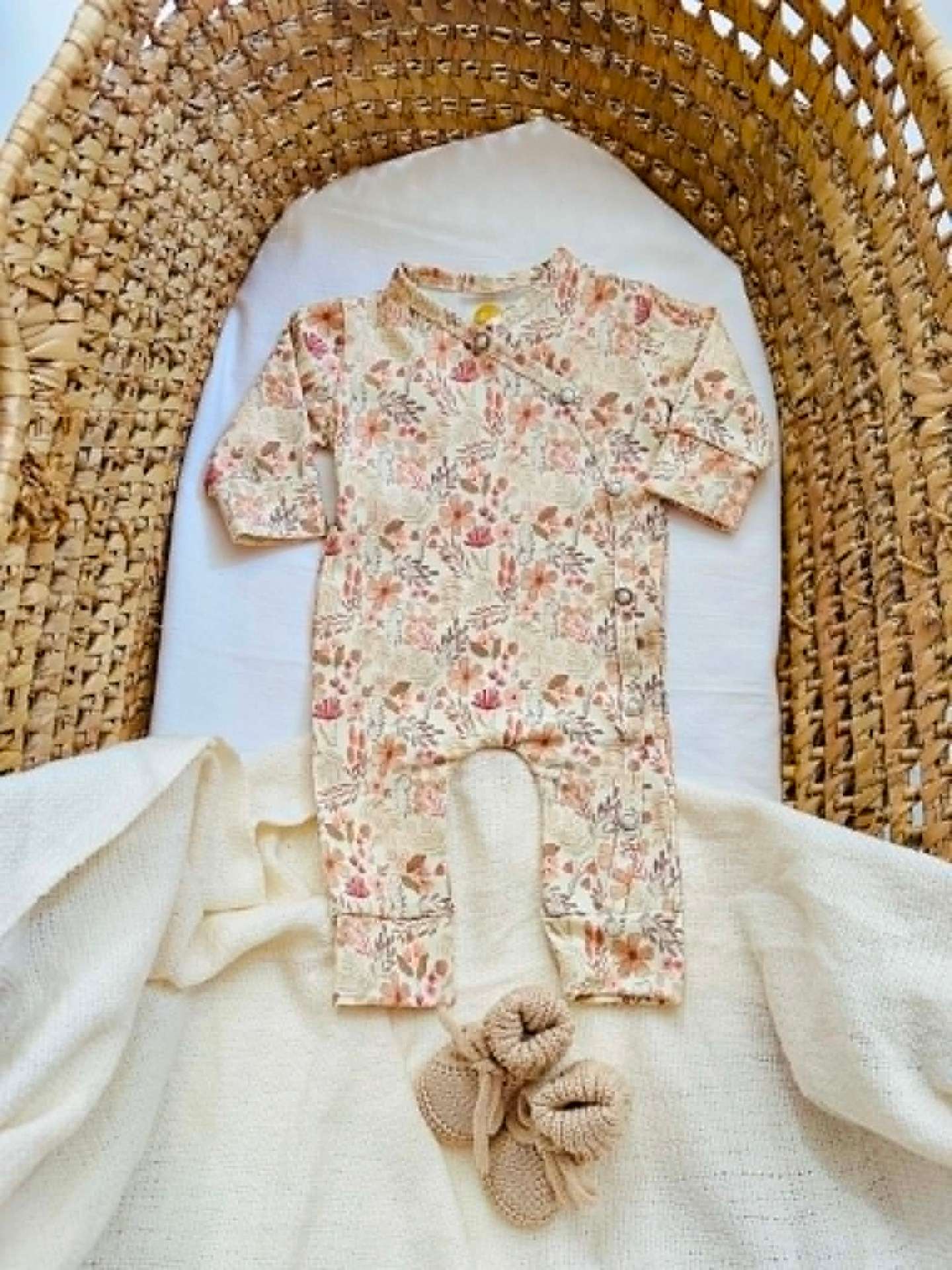 Newborn boxpakje bloemen
